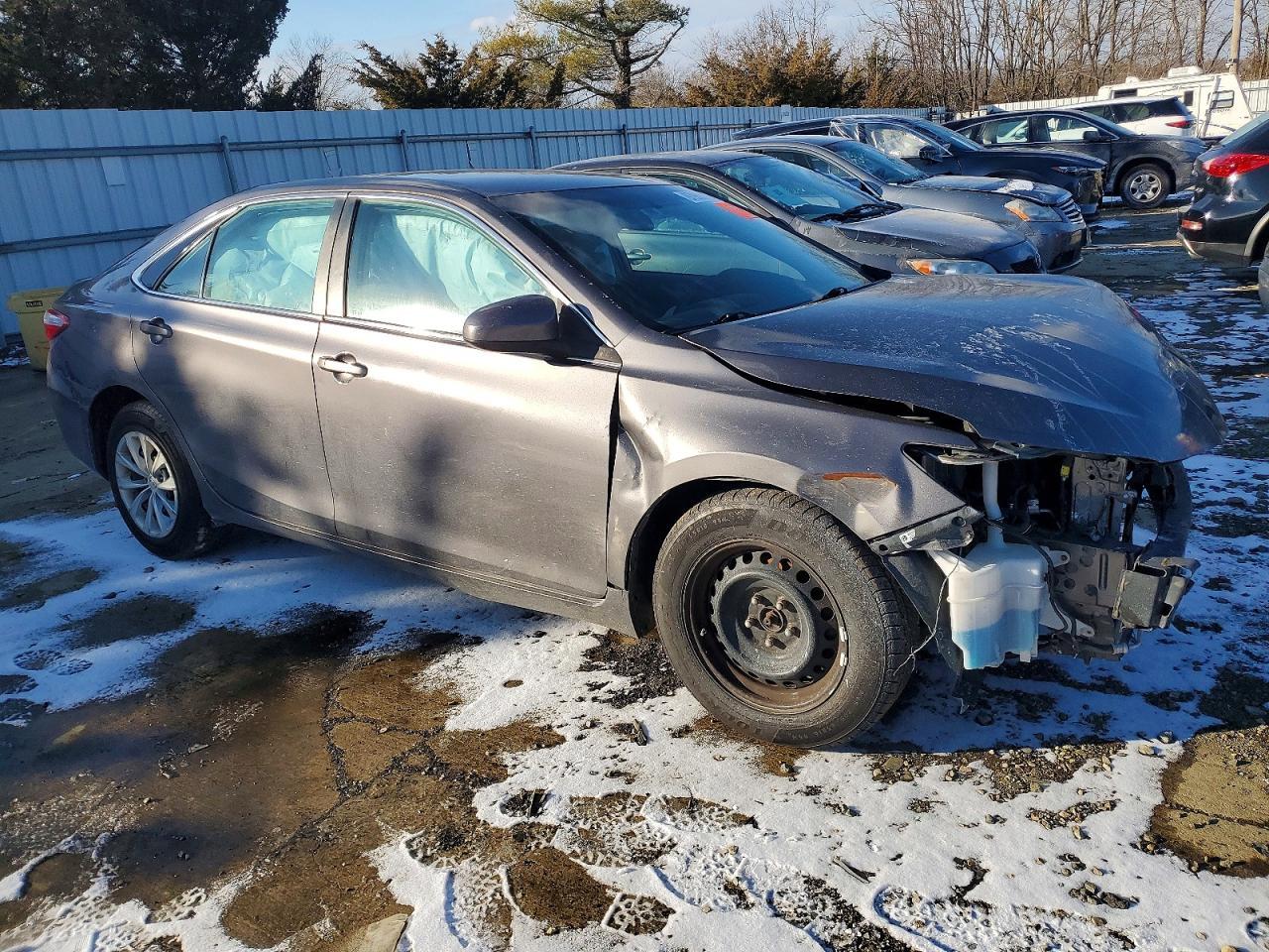 2015 TOYOTA CAMRY