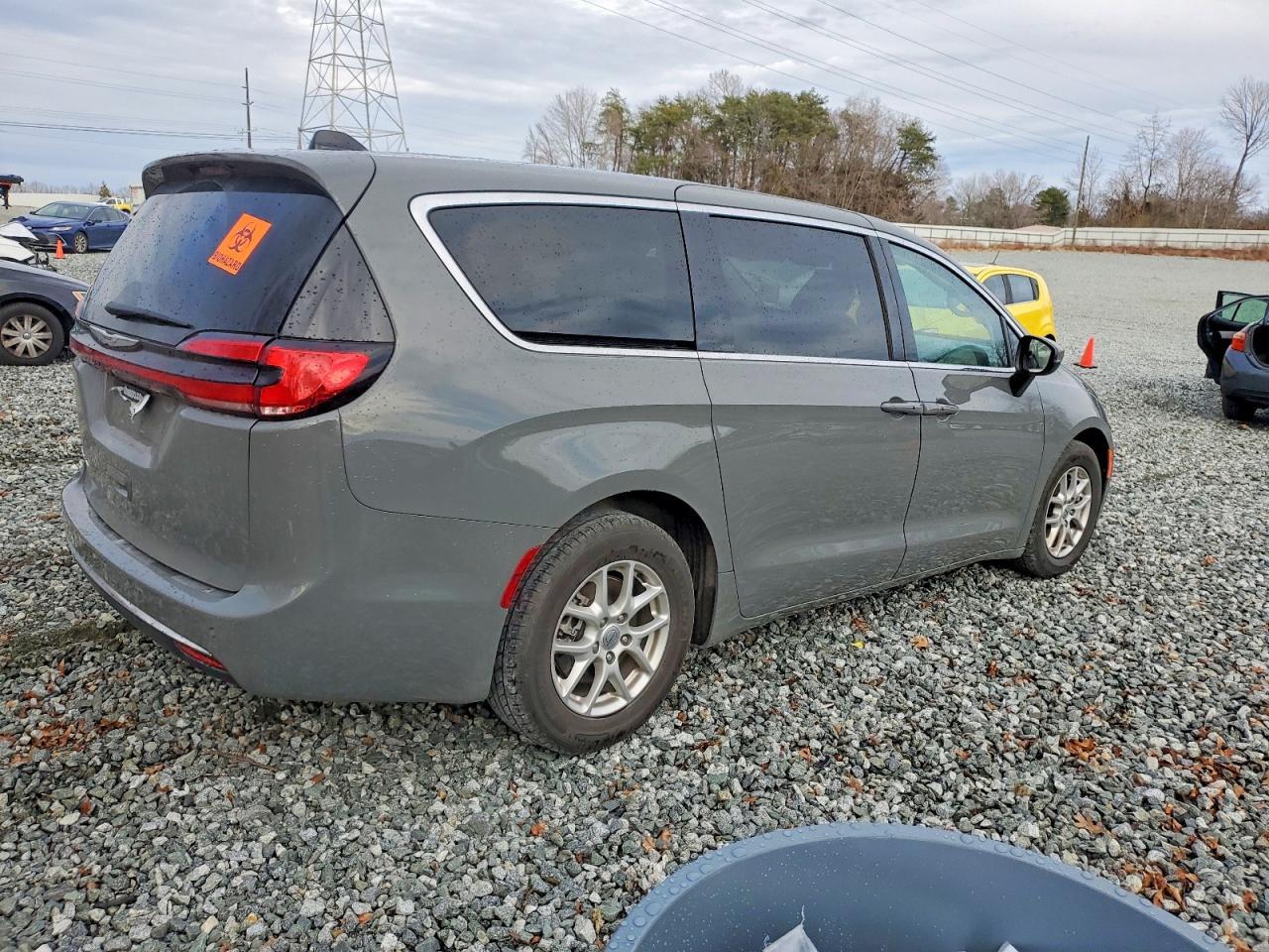 2023 CHRYSLER Pacifica