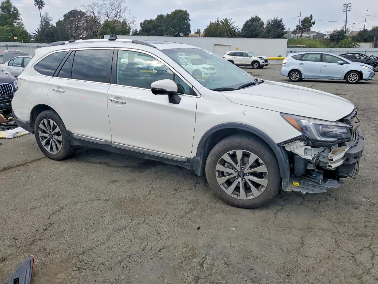 2019 SUBARU Outback