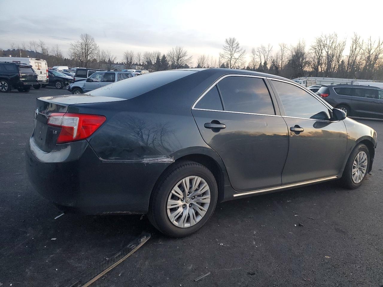 2012 TOYOTA CAMRY