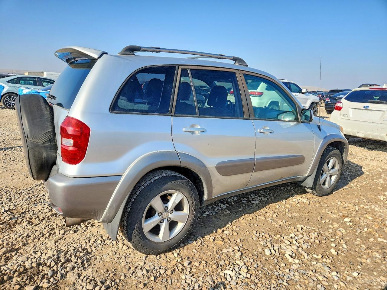 2004 TOYOTA RAV4