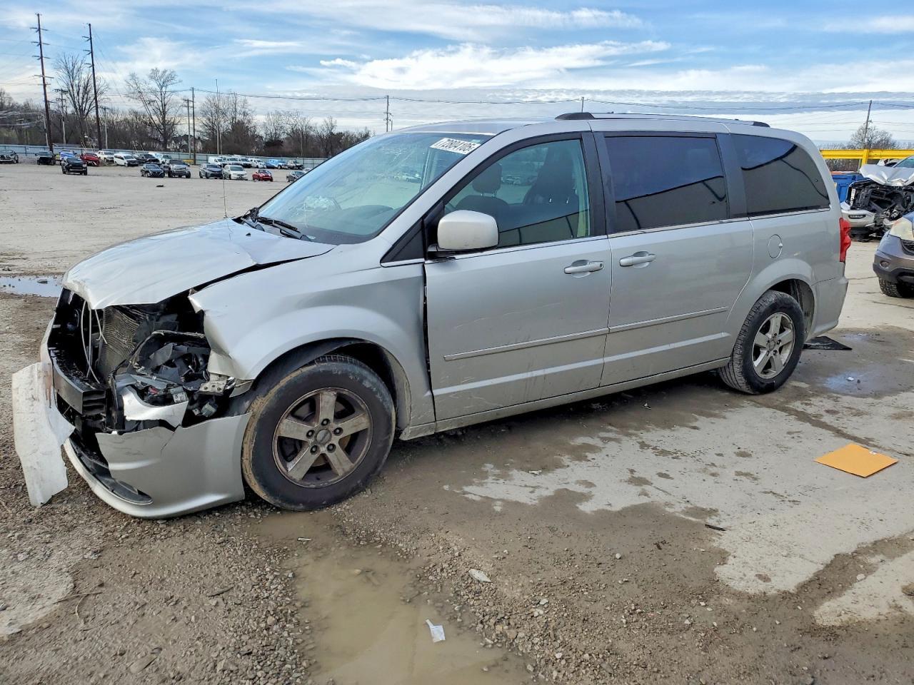 2011 DODGE GRAND CARAVAN
