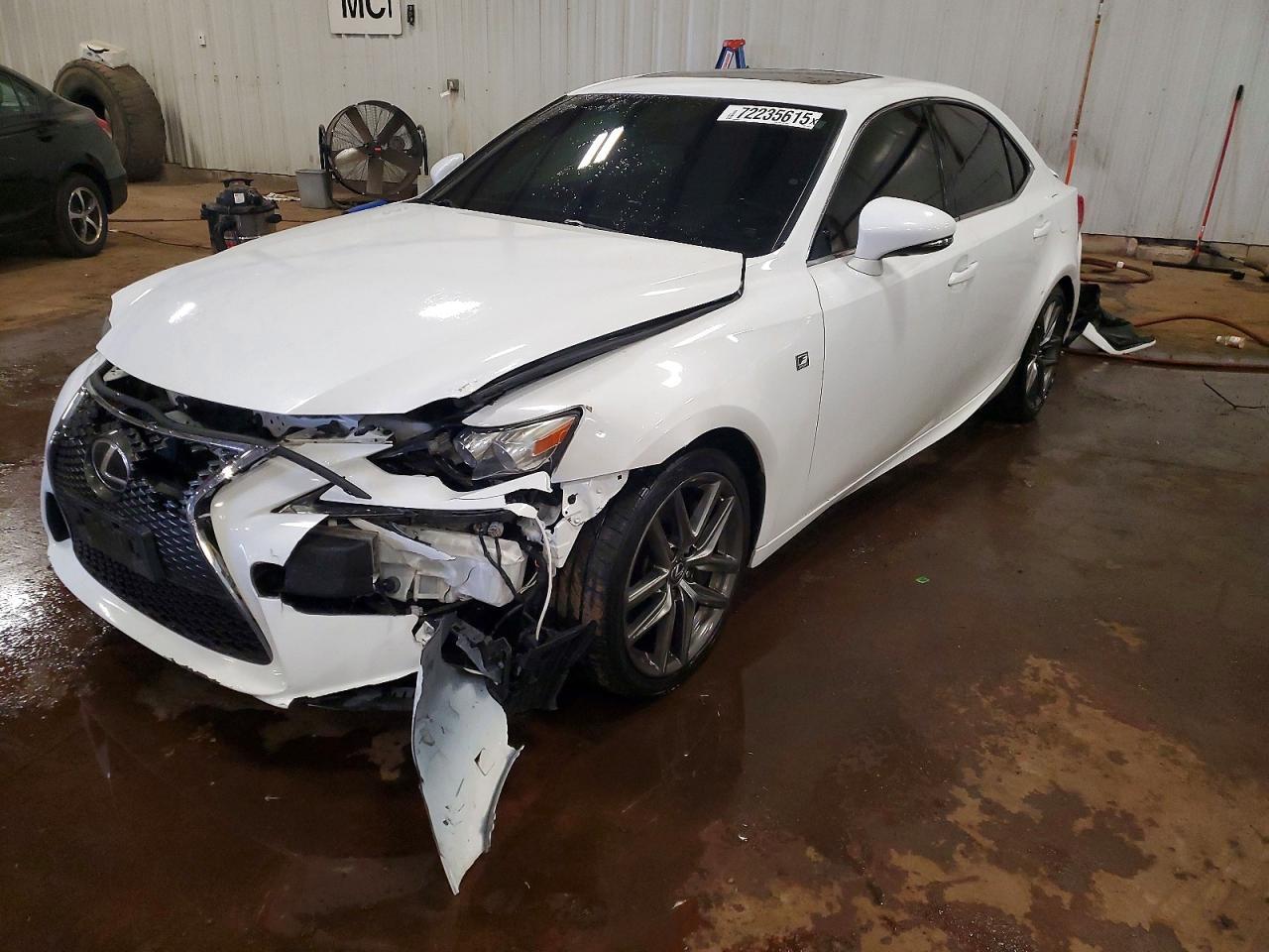 2016 LEXUS IS 200t