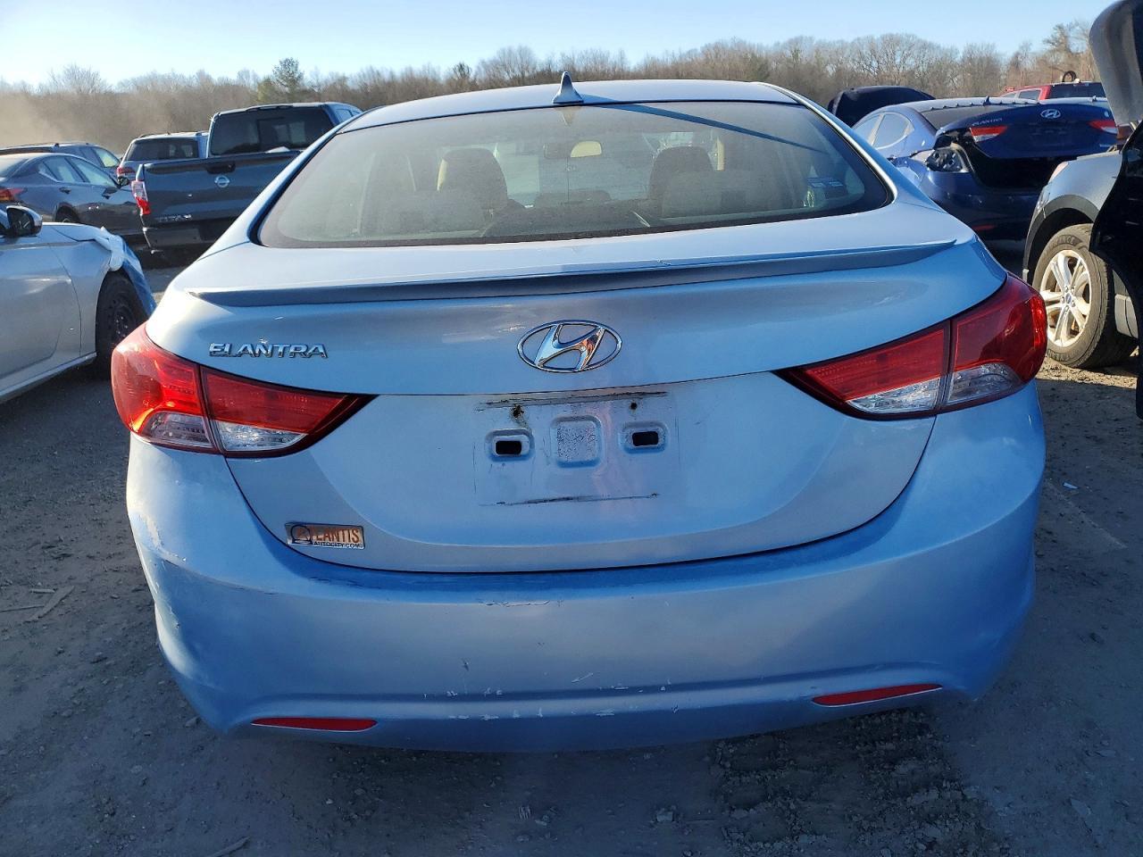 2012 HYUNDAI ELANTRA