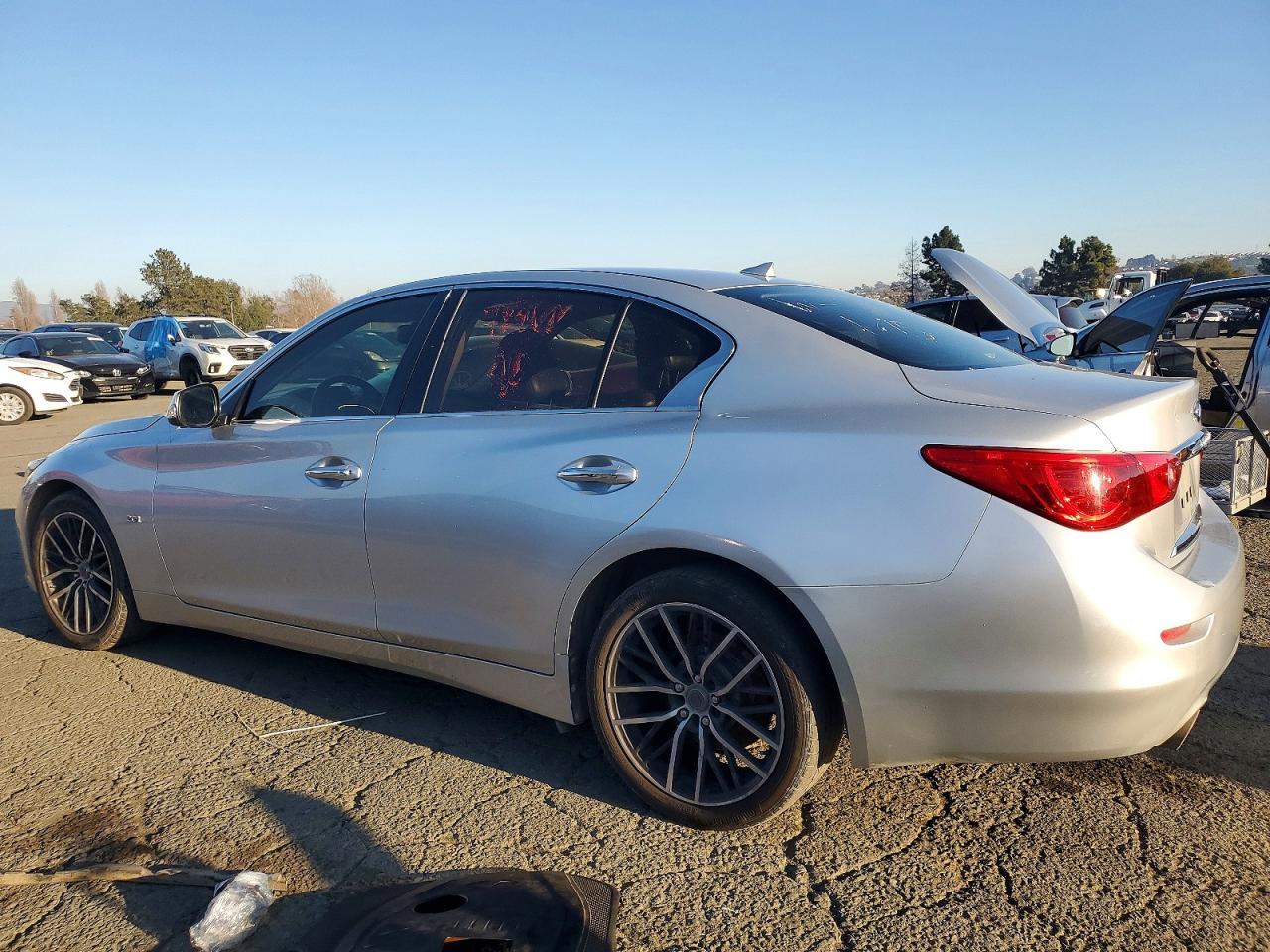 2017 INFINITI Q50