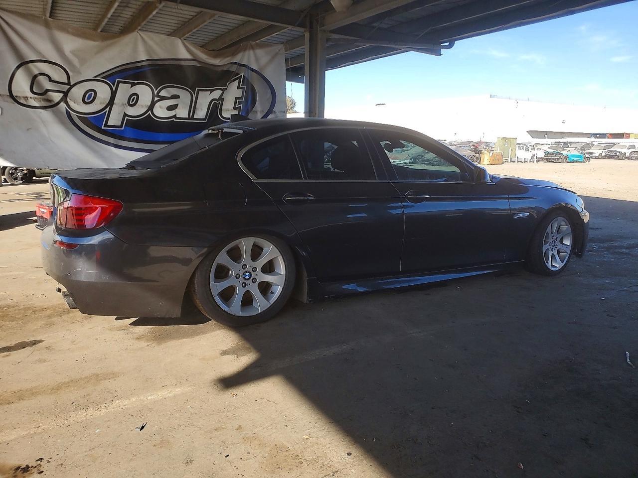 2011 BMW 5 series