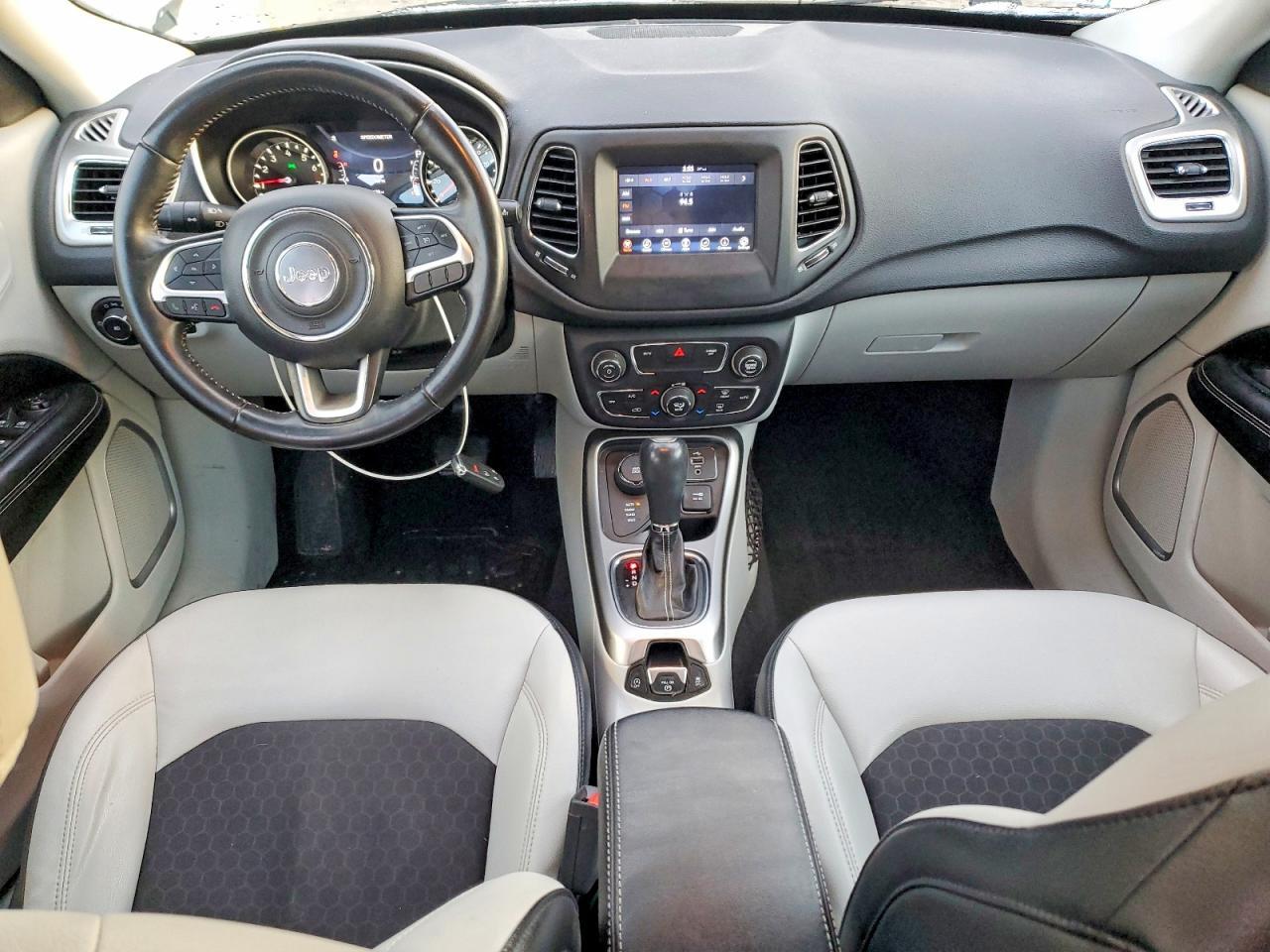 2017 JEEP Compass