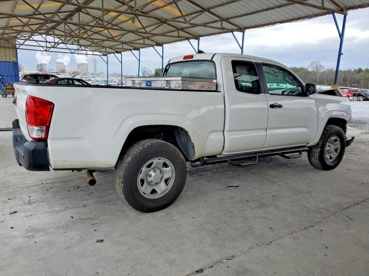 2016 TOYOTA TACOMA