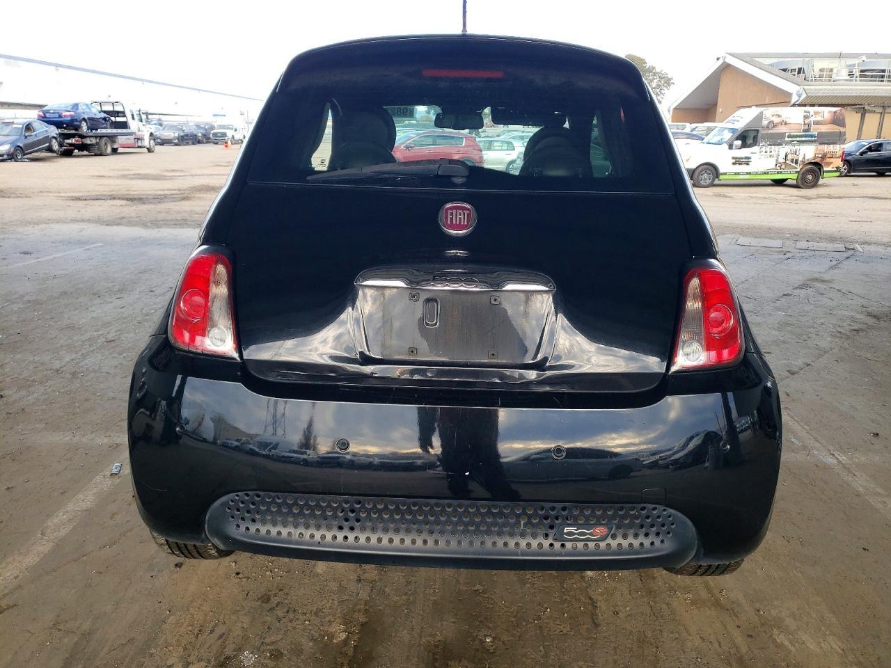 2014 FIAT 500