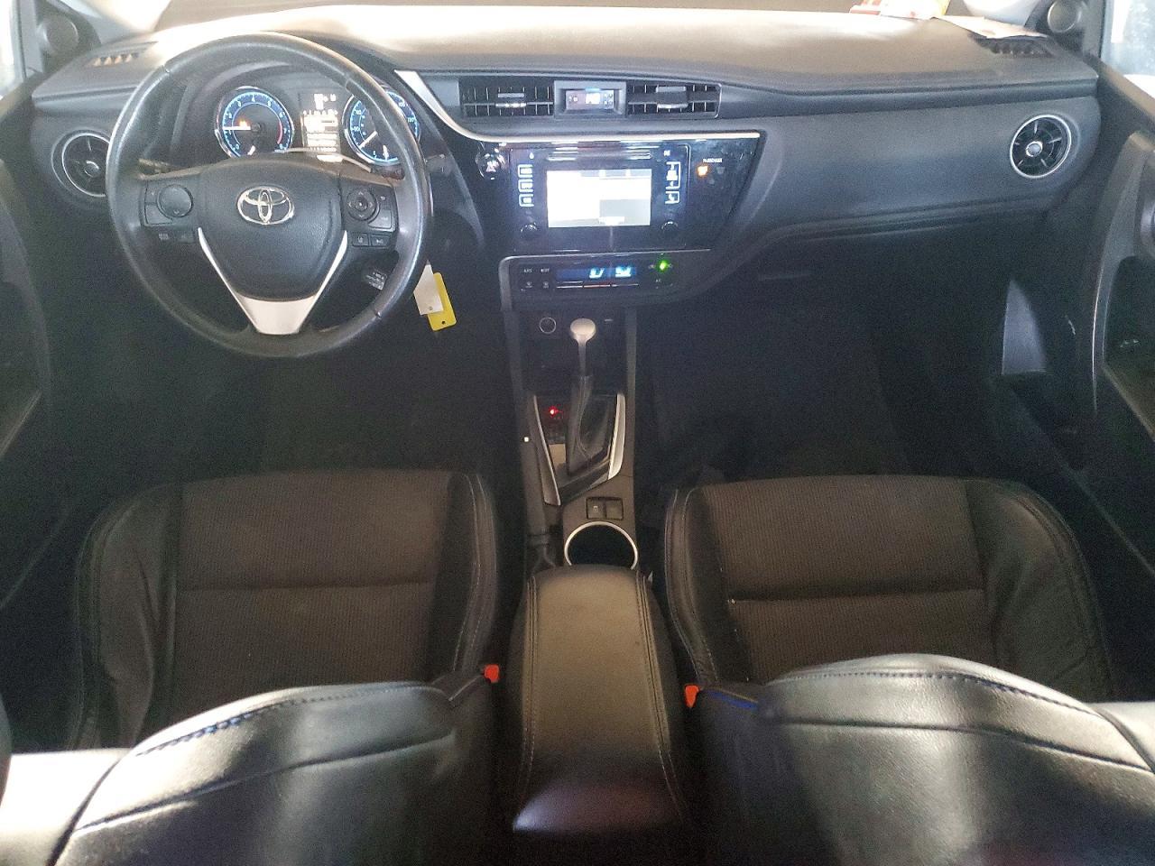 2017 TOYOTA COROLLA