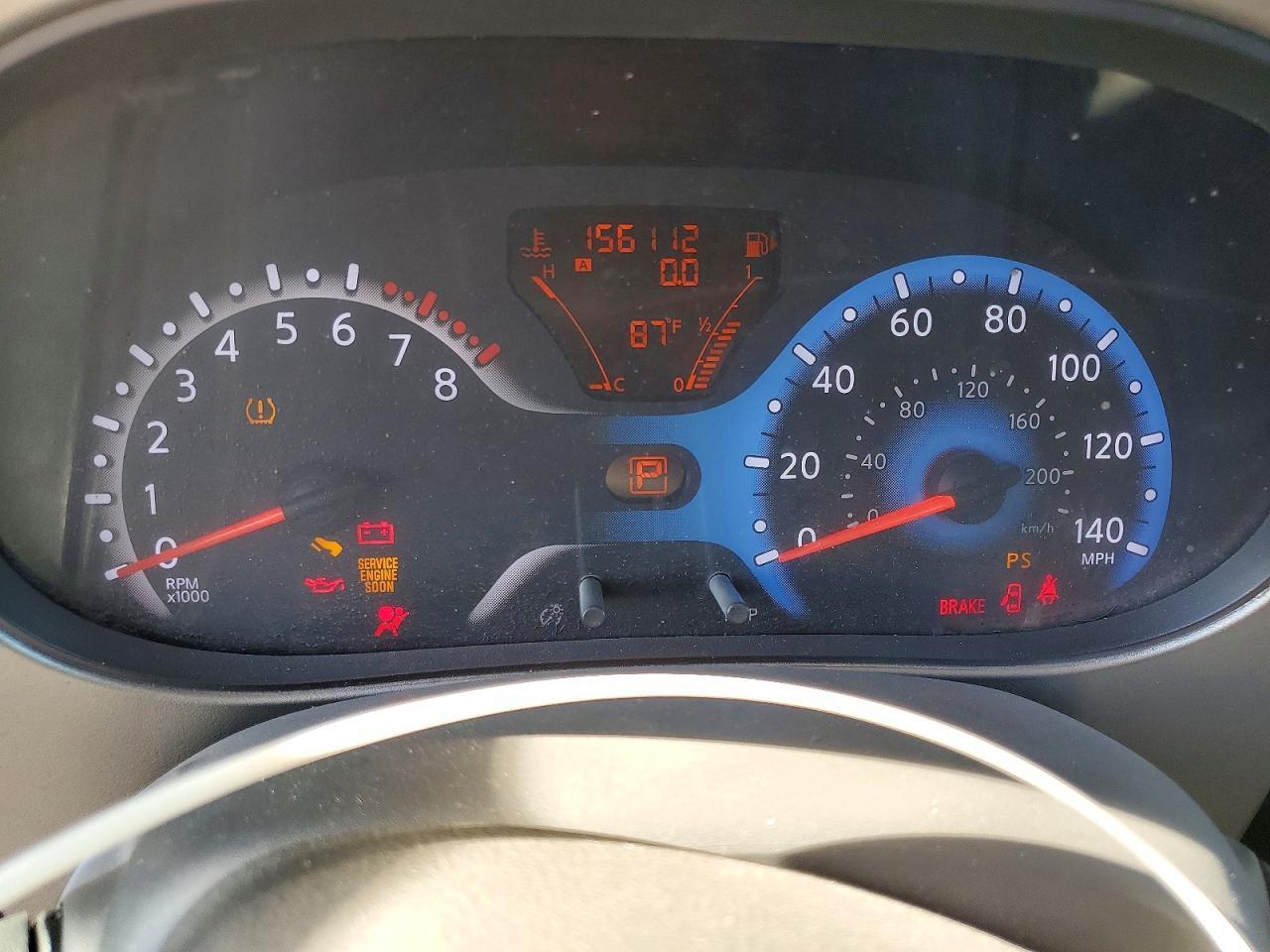 2010 NISSAN CUBE