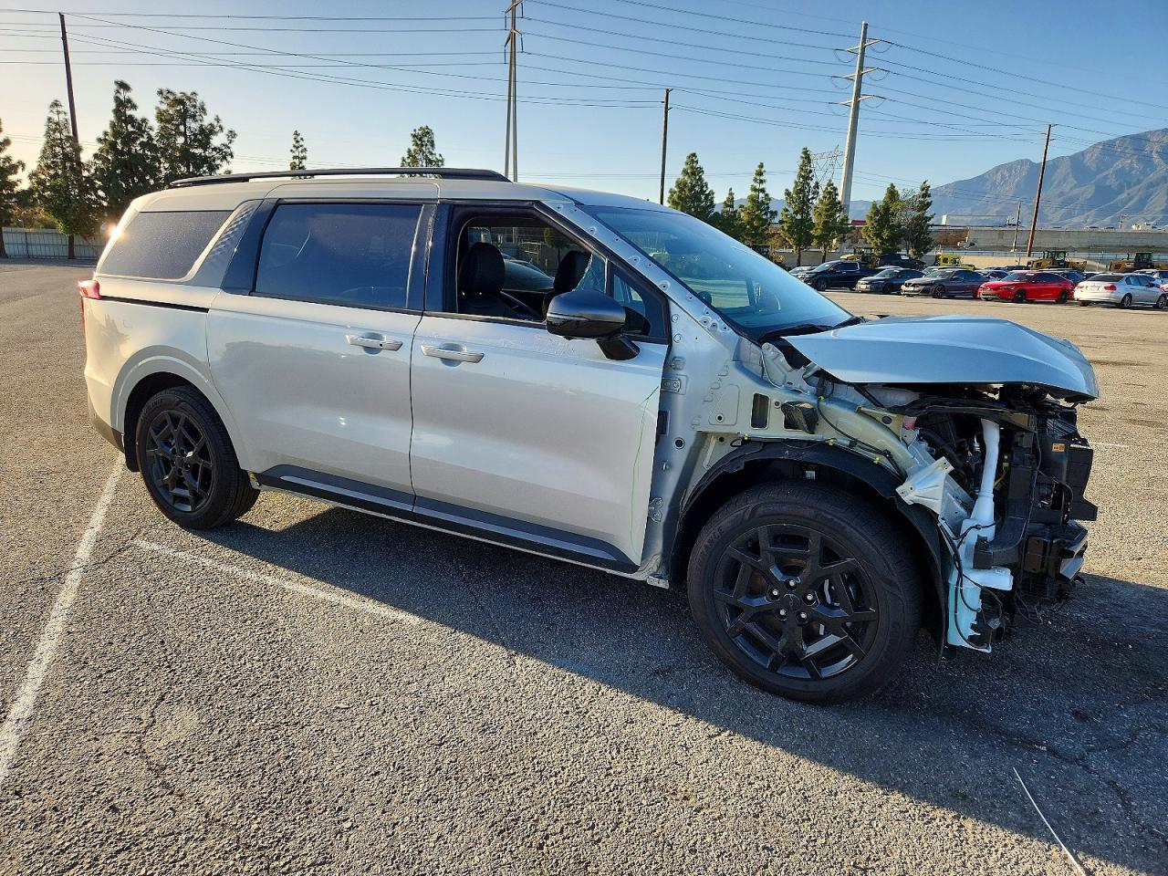 2025 KIA Carnival