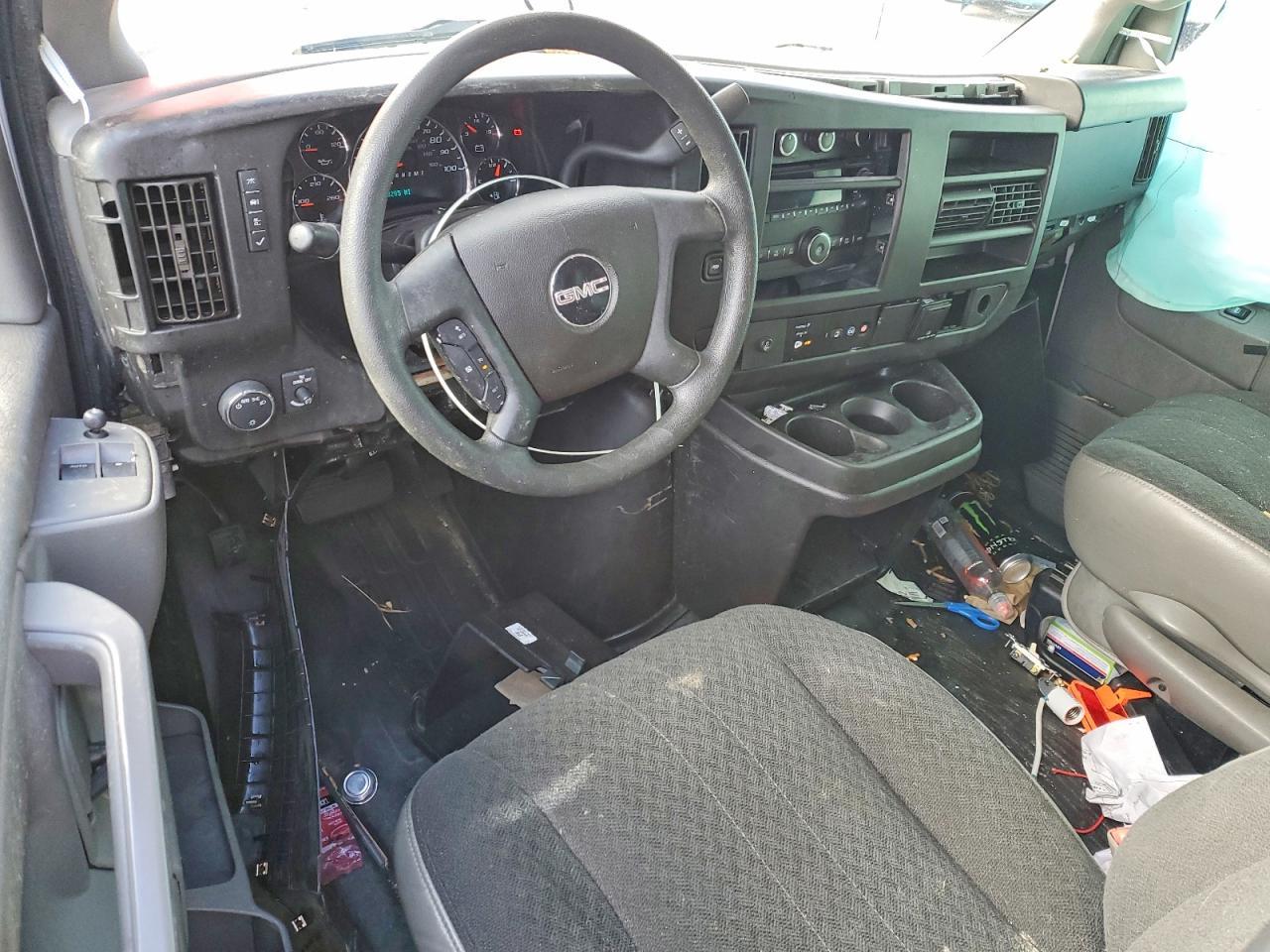 2022 GMC Savana