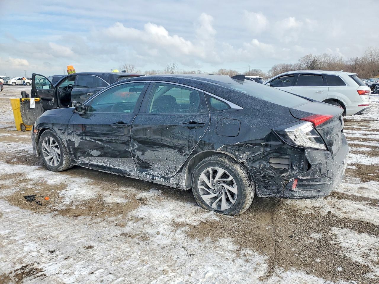 2018 HONDA CIVIC