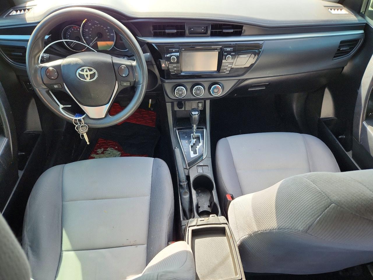2015 TOYOTA COROLLA
