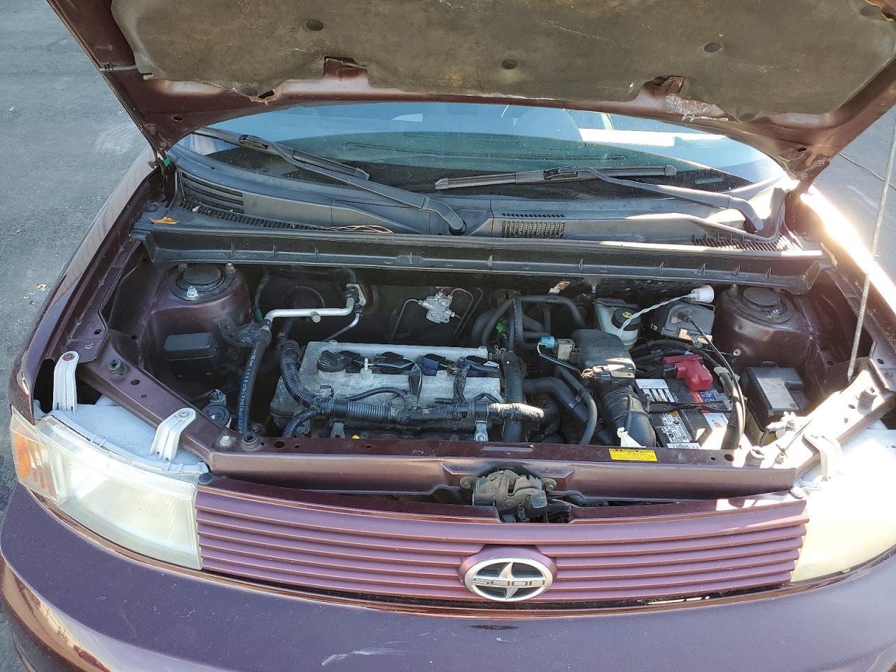 2005 TOYOTA SCION