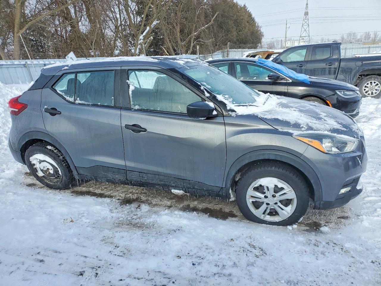 2019 NISSAN KICKS