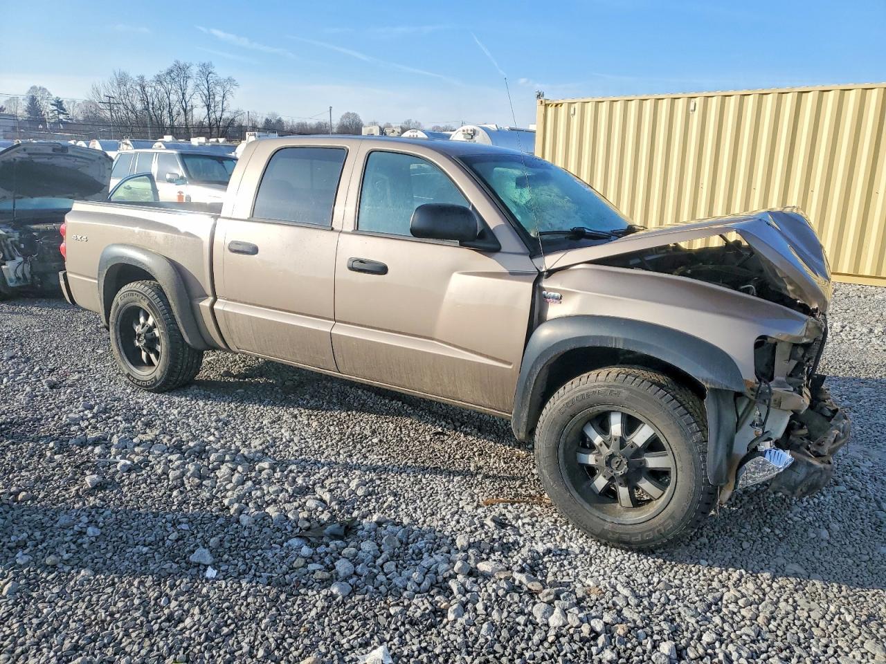 2010 DODGE Dakota