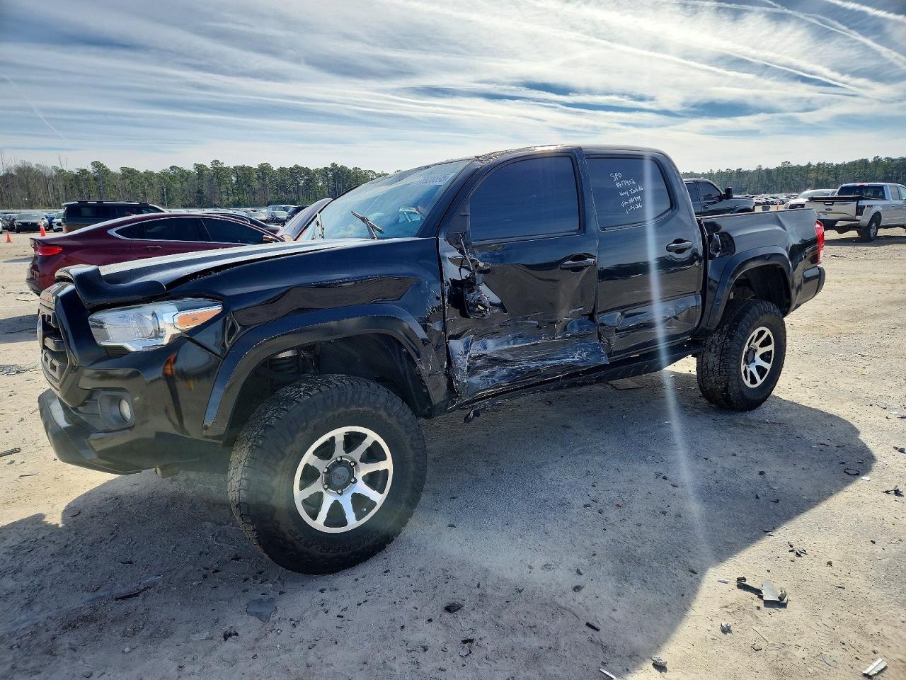 2017 TOYOTA TACOMA