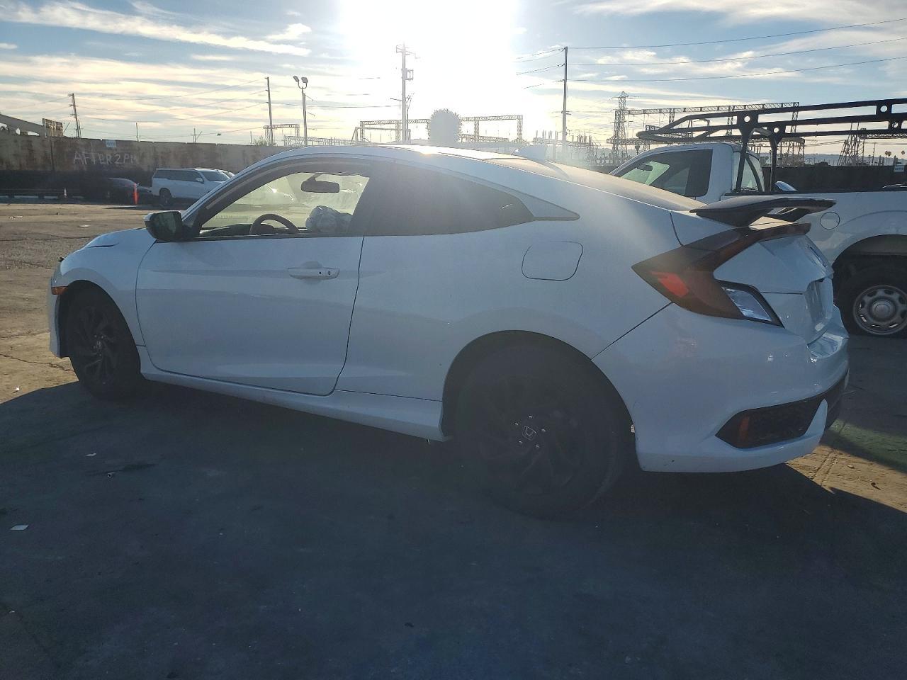 2018 HONDA CIVIC