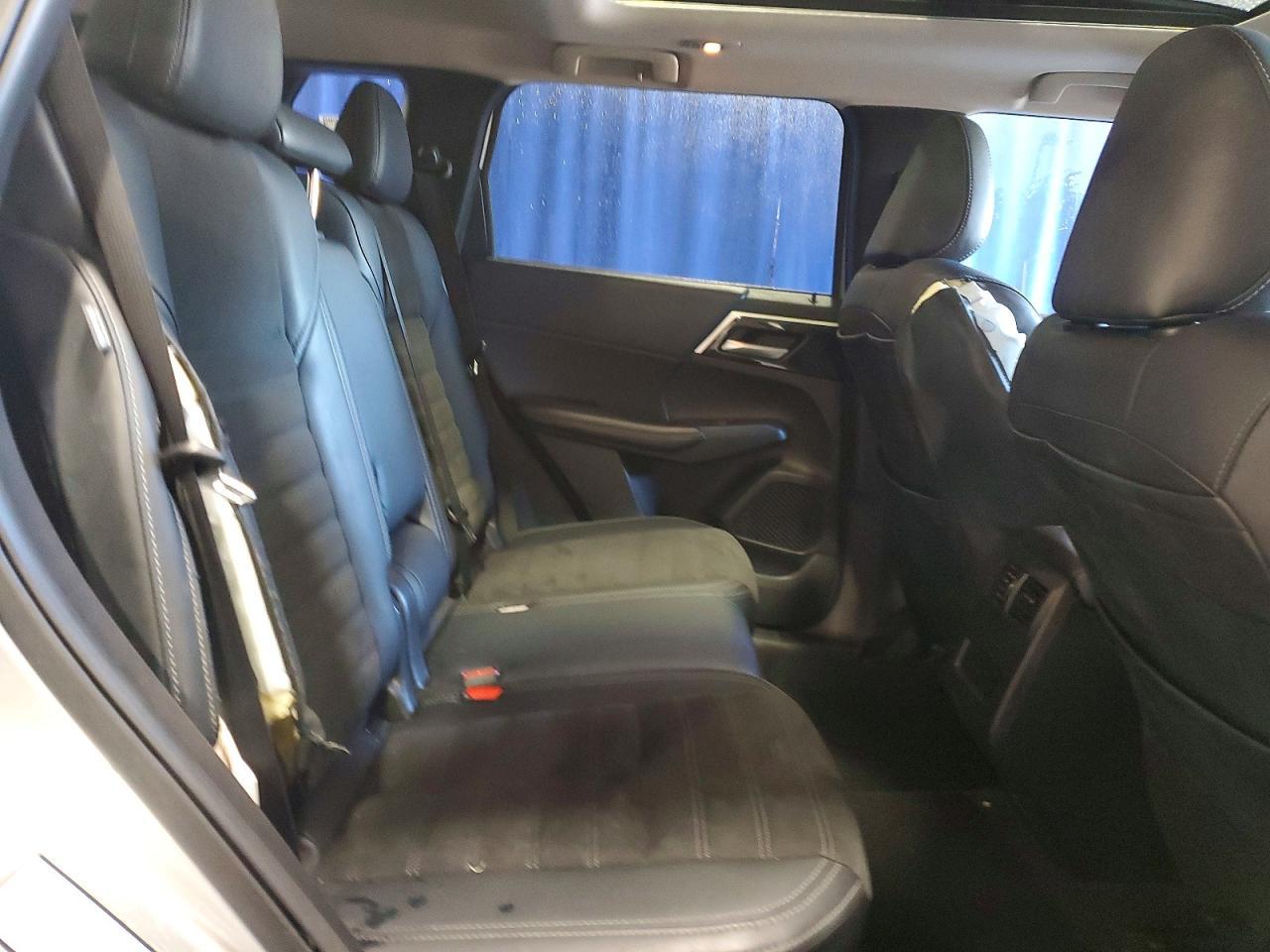2024 MITSUBISHI outlander