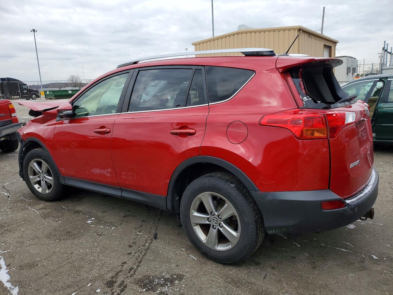 2015 TOYOTA RAV4