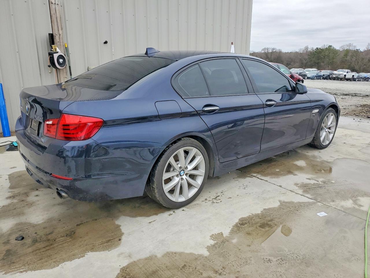 2011 BMW 5 series