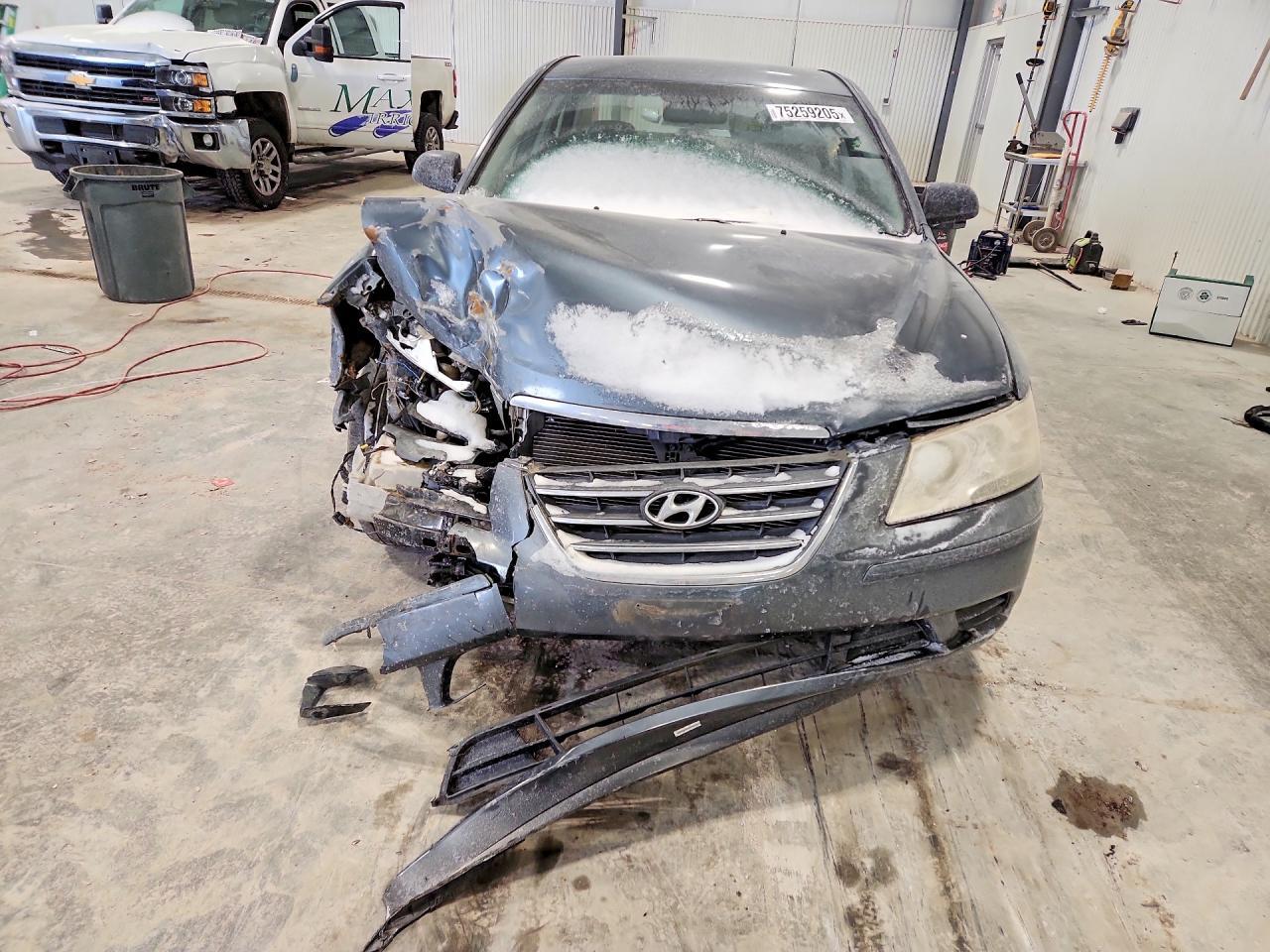 2009 HYUNDAI SONATA