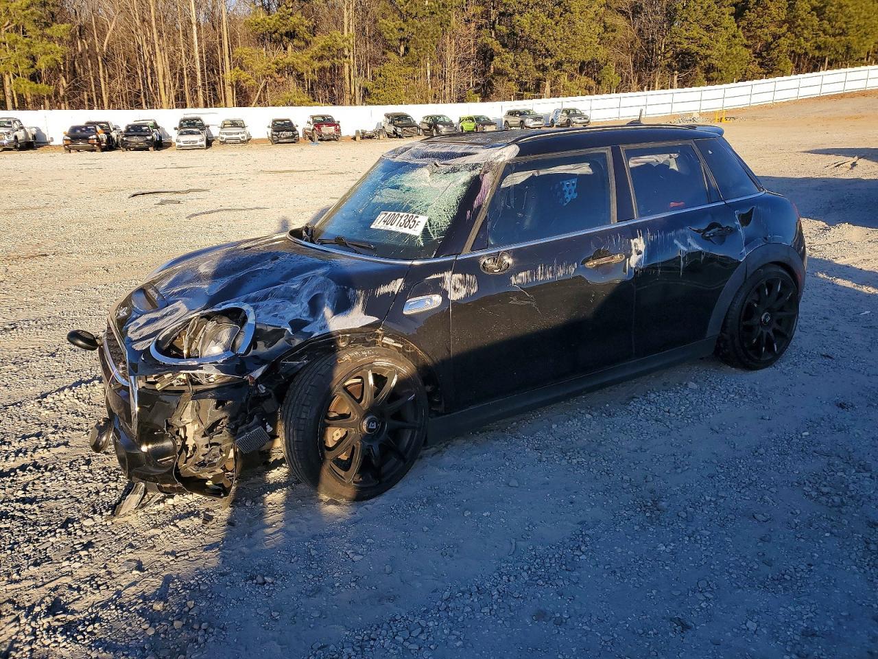 2016 MINI COOPER