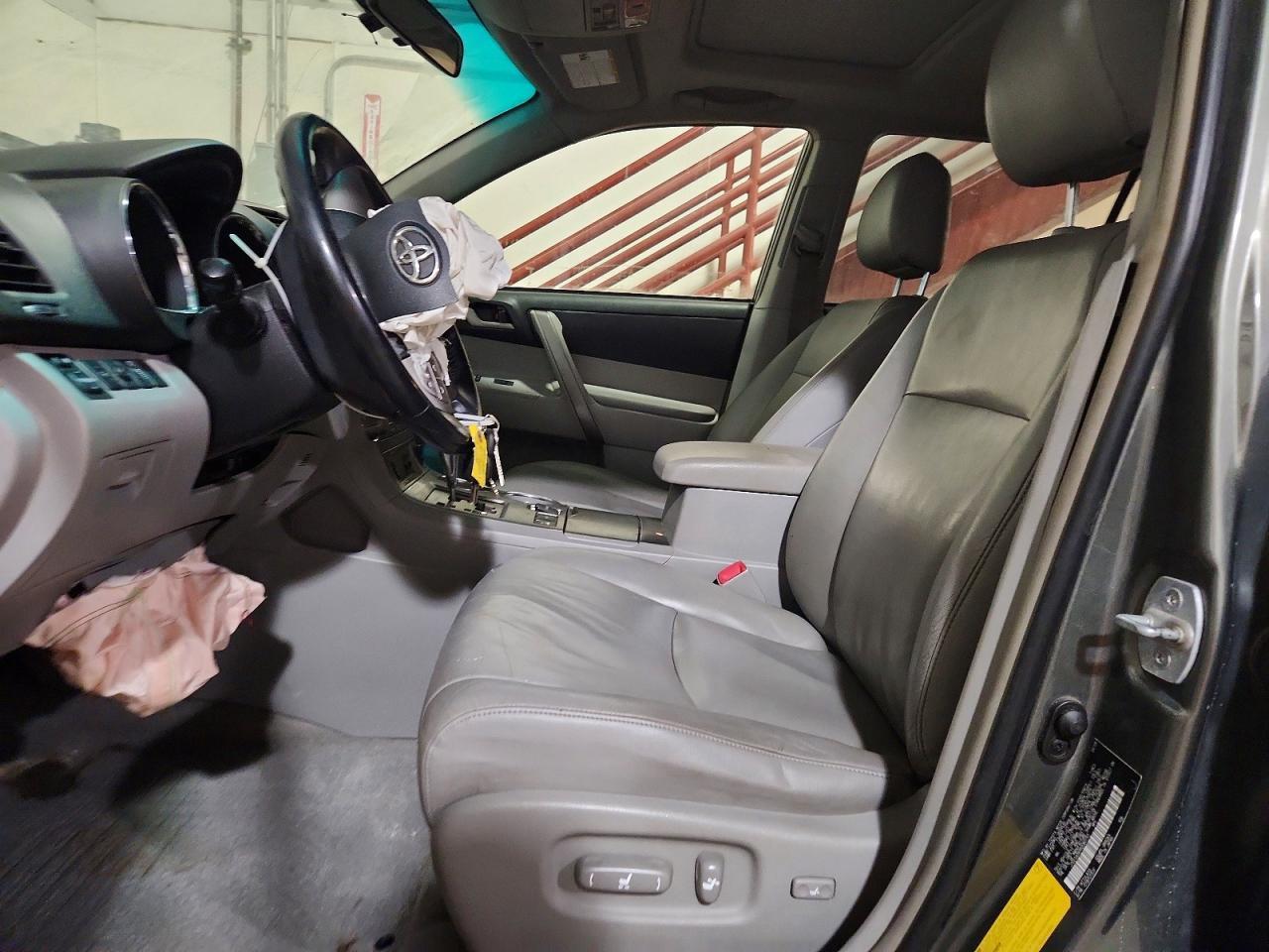 2008 TOYOTA HIGHLANDER