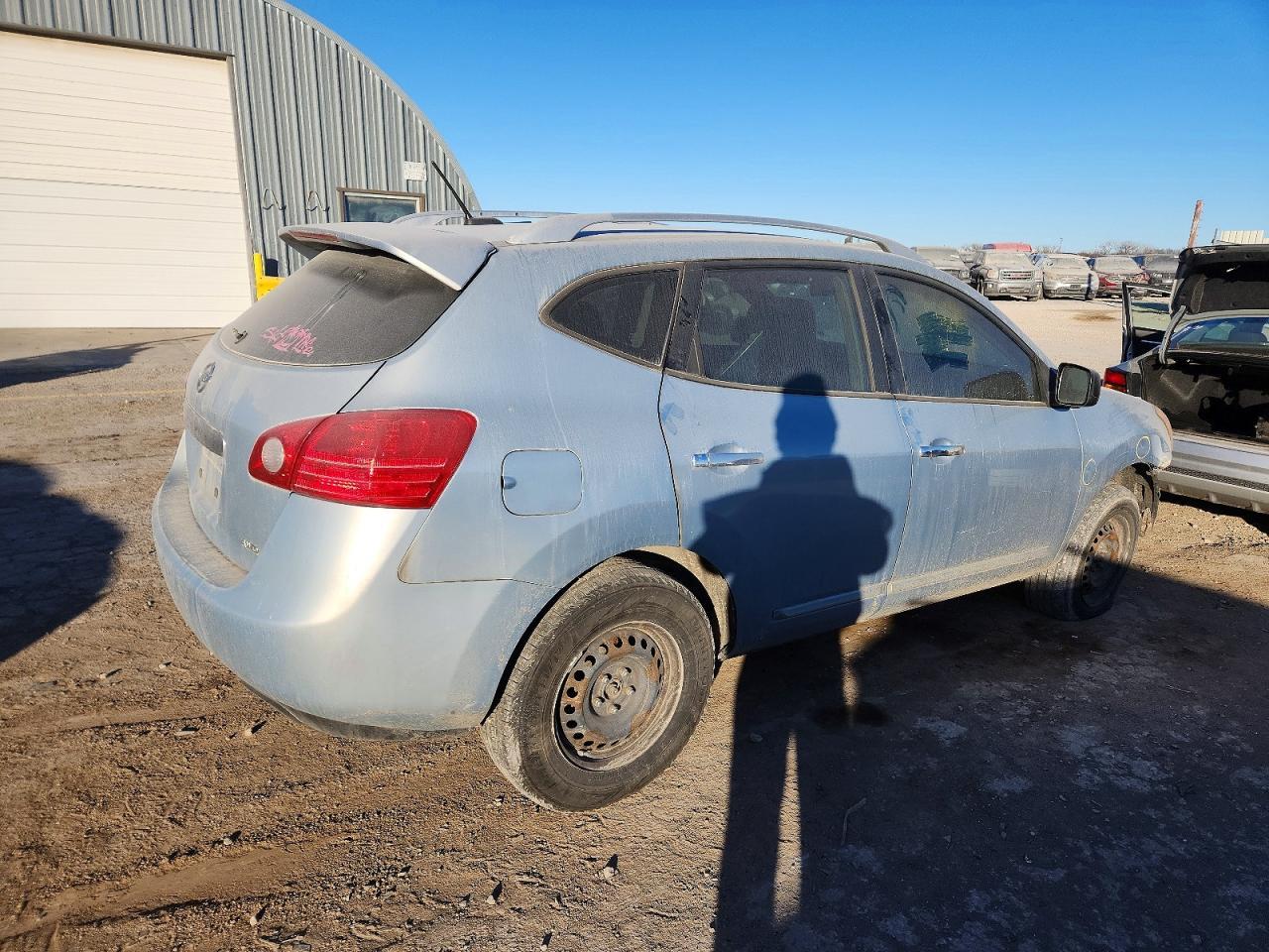 2015 NISSAN ROGUE