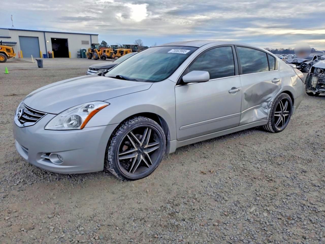 2011 NISSAN ALTIMA