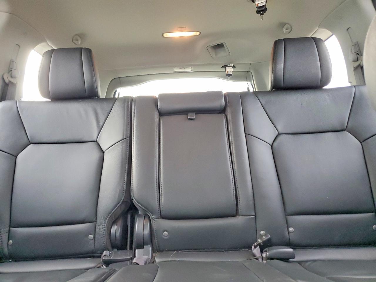 2015 HONDA PILOT
