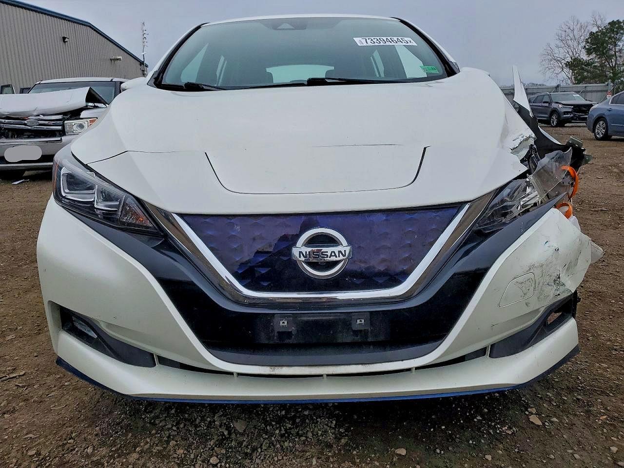 2020 NISSAN LEAF