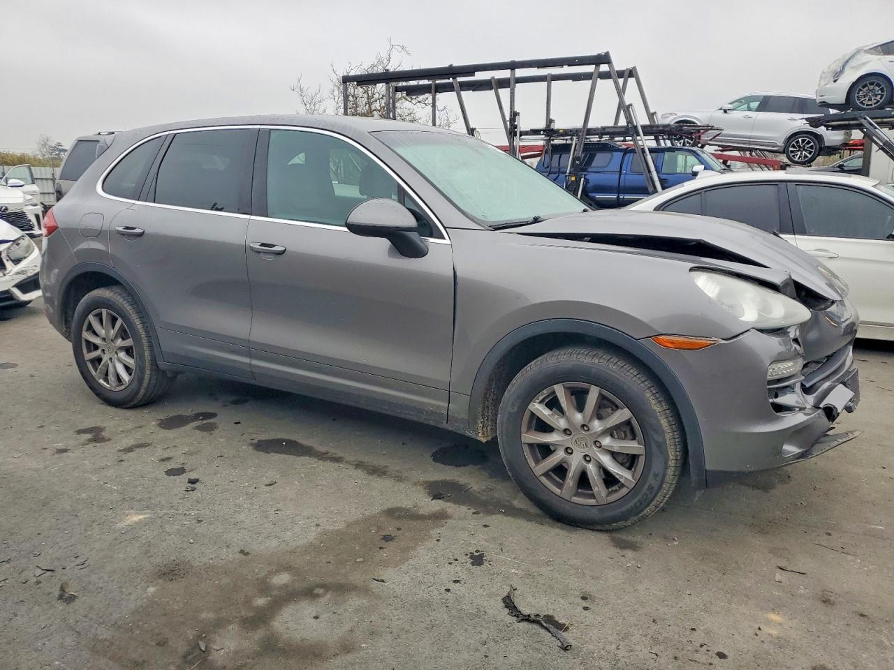 2011 PORSCHE CAYENNE