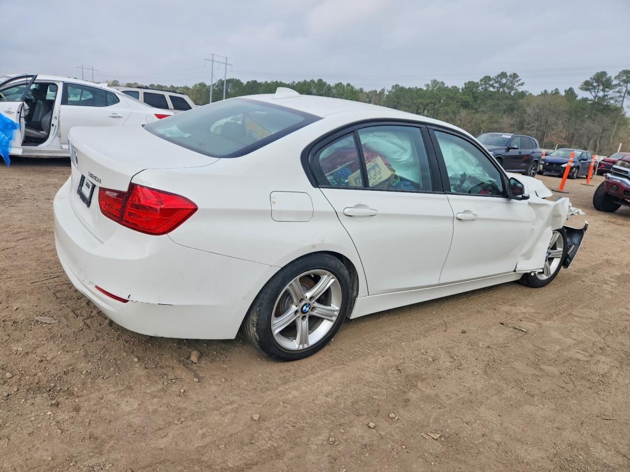 2014 BMW 3 SERIES