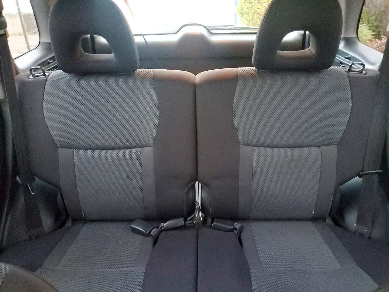 2004 TOYOTA RAV4
