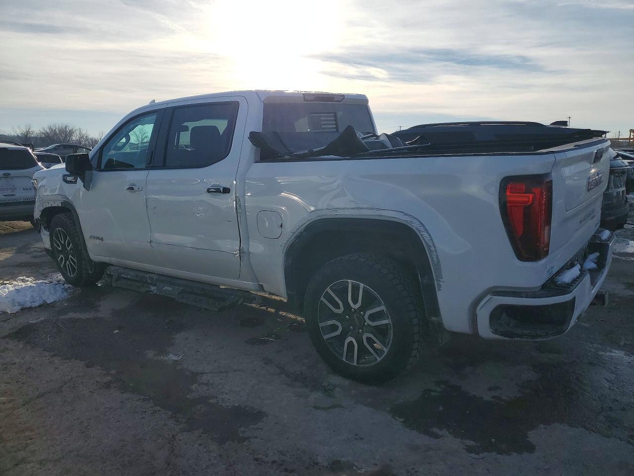 2024 GMC Sierra