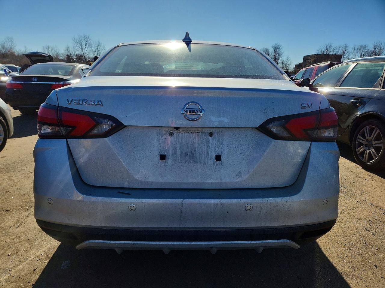 2021 NISSAN VERSA