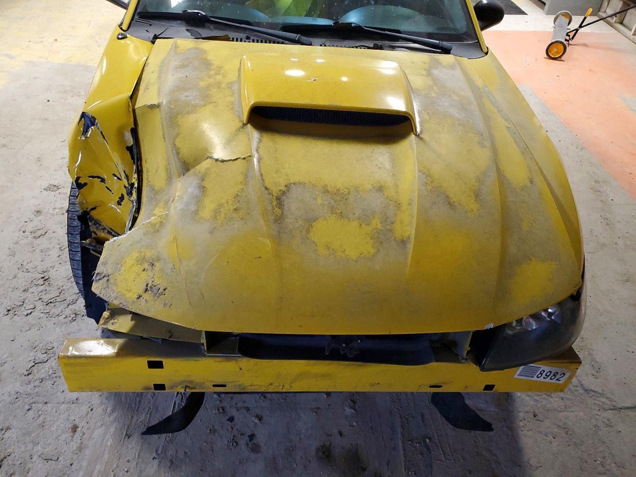 2004 FORD MUSTANG