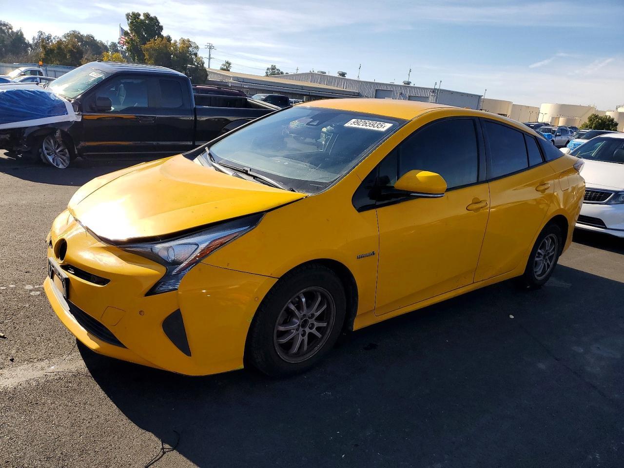 2018 TOYOTA PRIUS