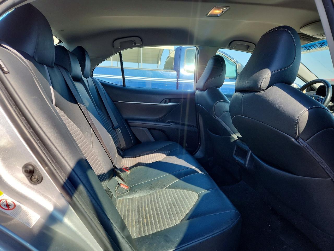 2019 TOYOTA CAMRY