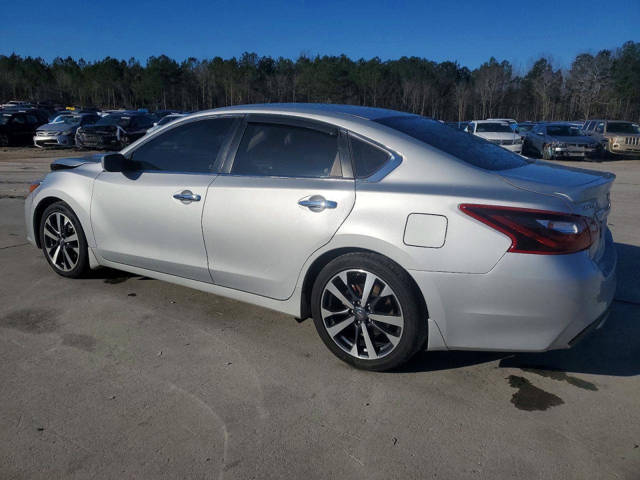 2017 NISSAN ALTIMA