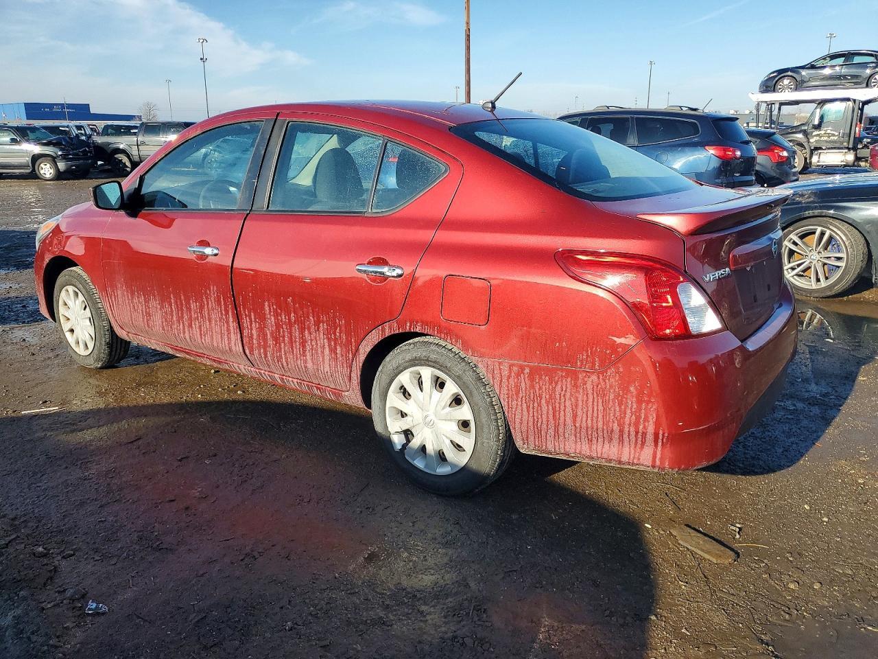 2017 NISSAN VERSA