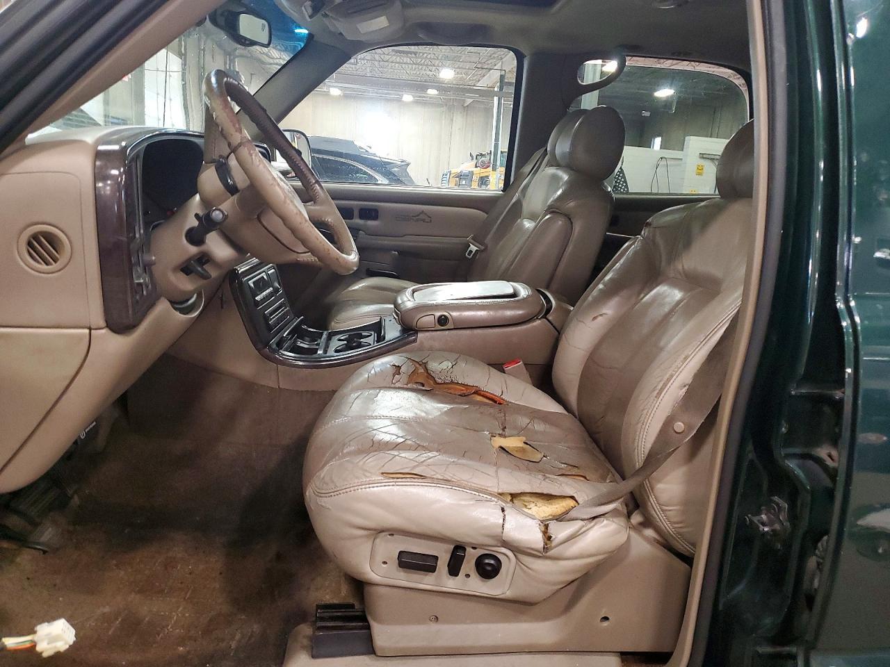 2002 GMC Denali