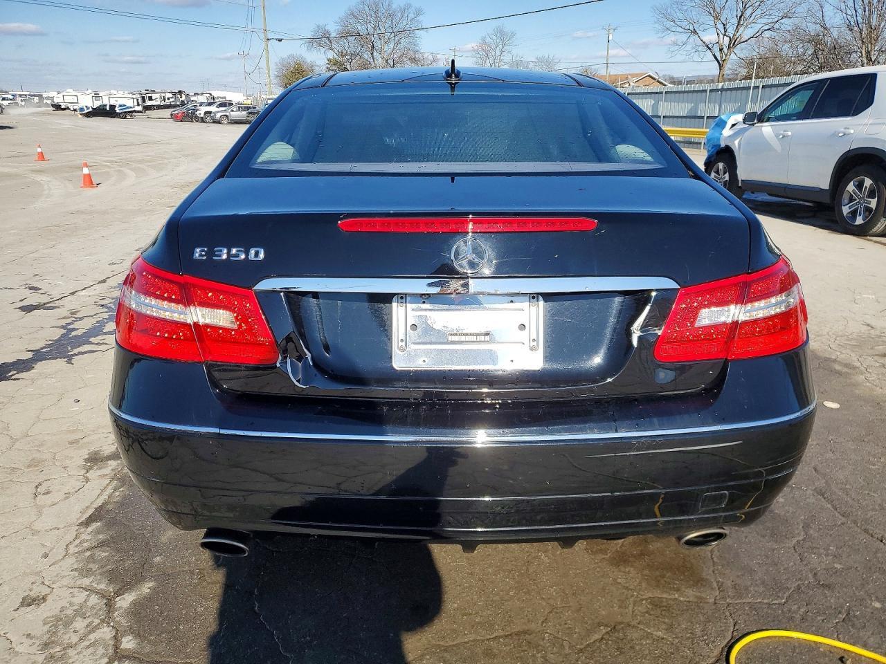2012 MERCEDES-BENZ E-Class