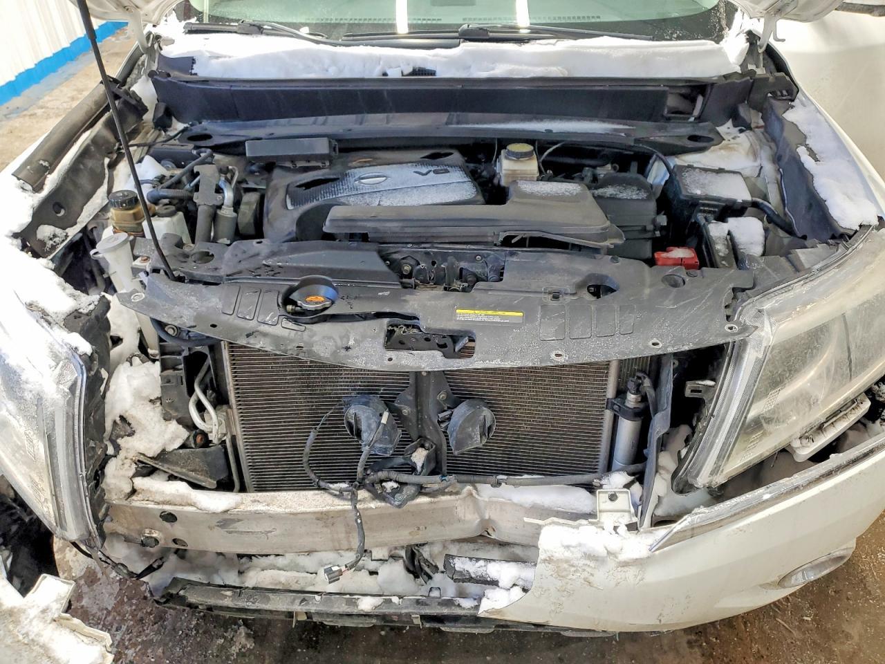 2015 NISSAN PATHFINDER