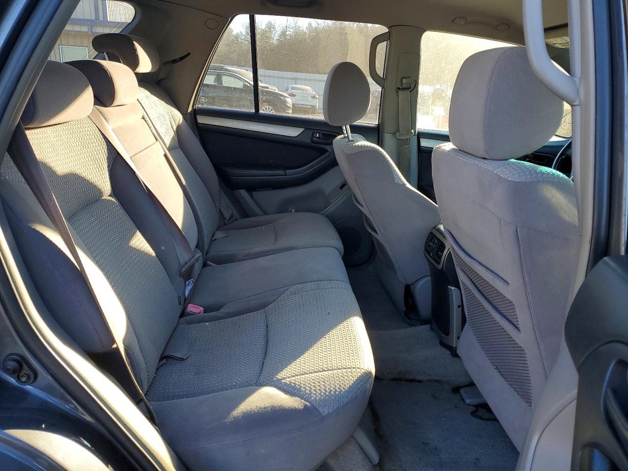 2004 TOYOTA 4Runner