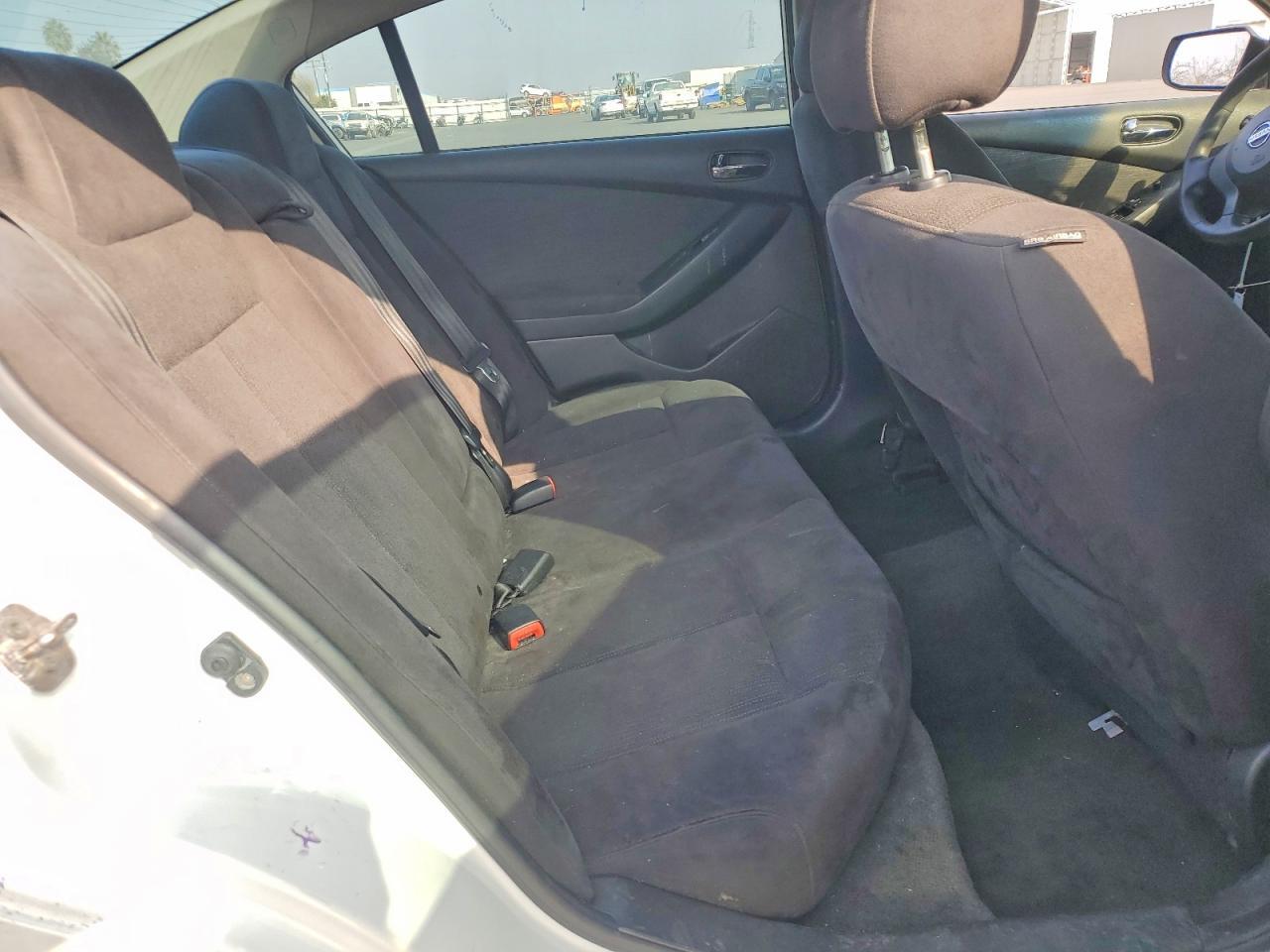 2010 NISSAN ALTIMA