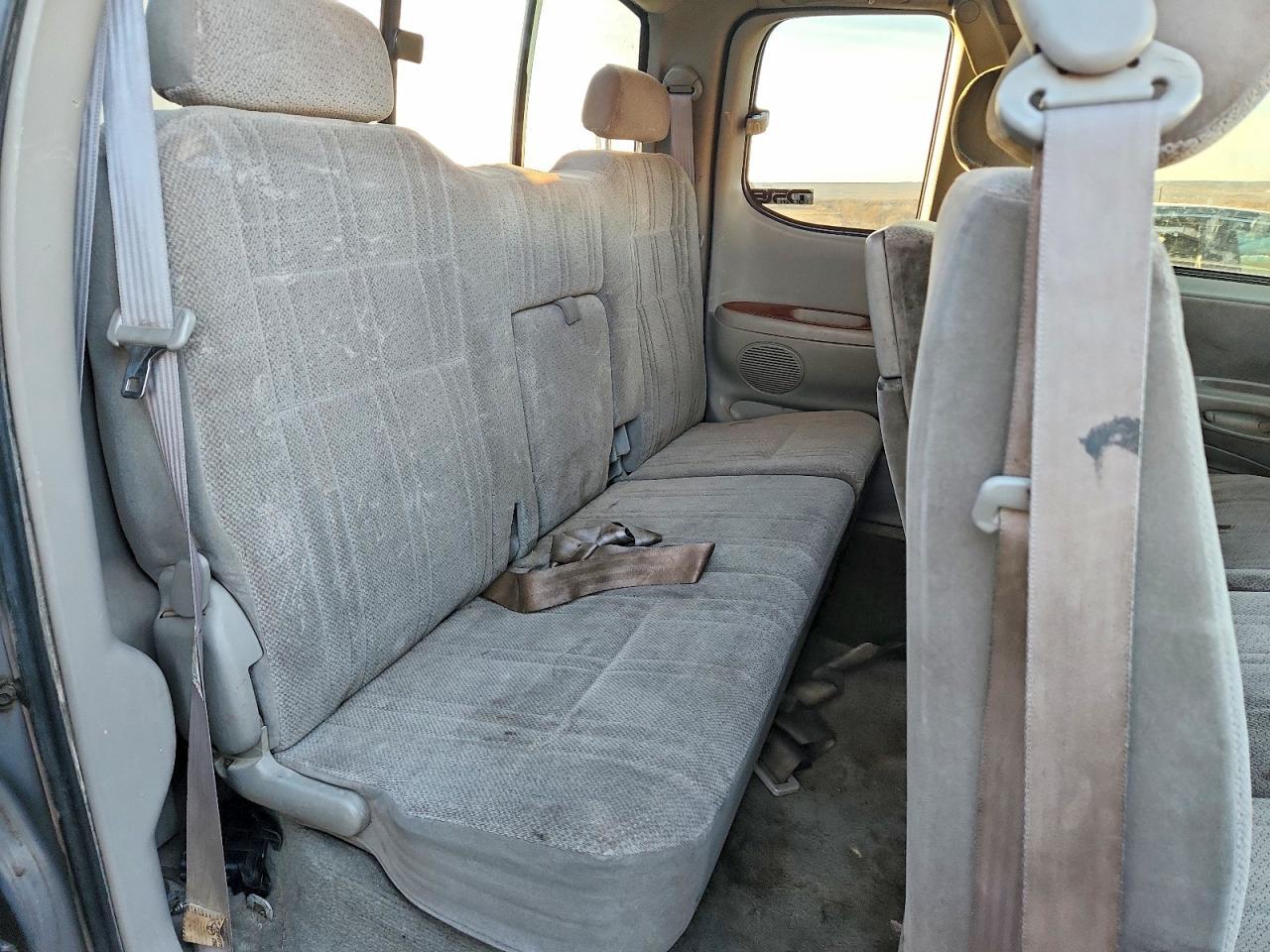 2002 TOYOTA TUNDRA